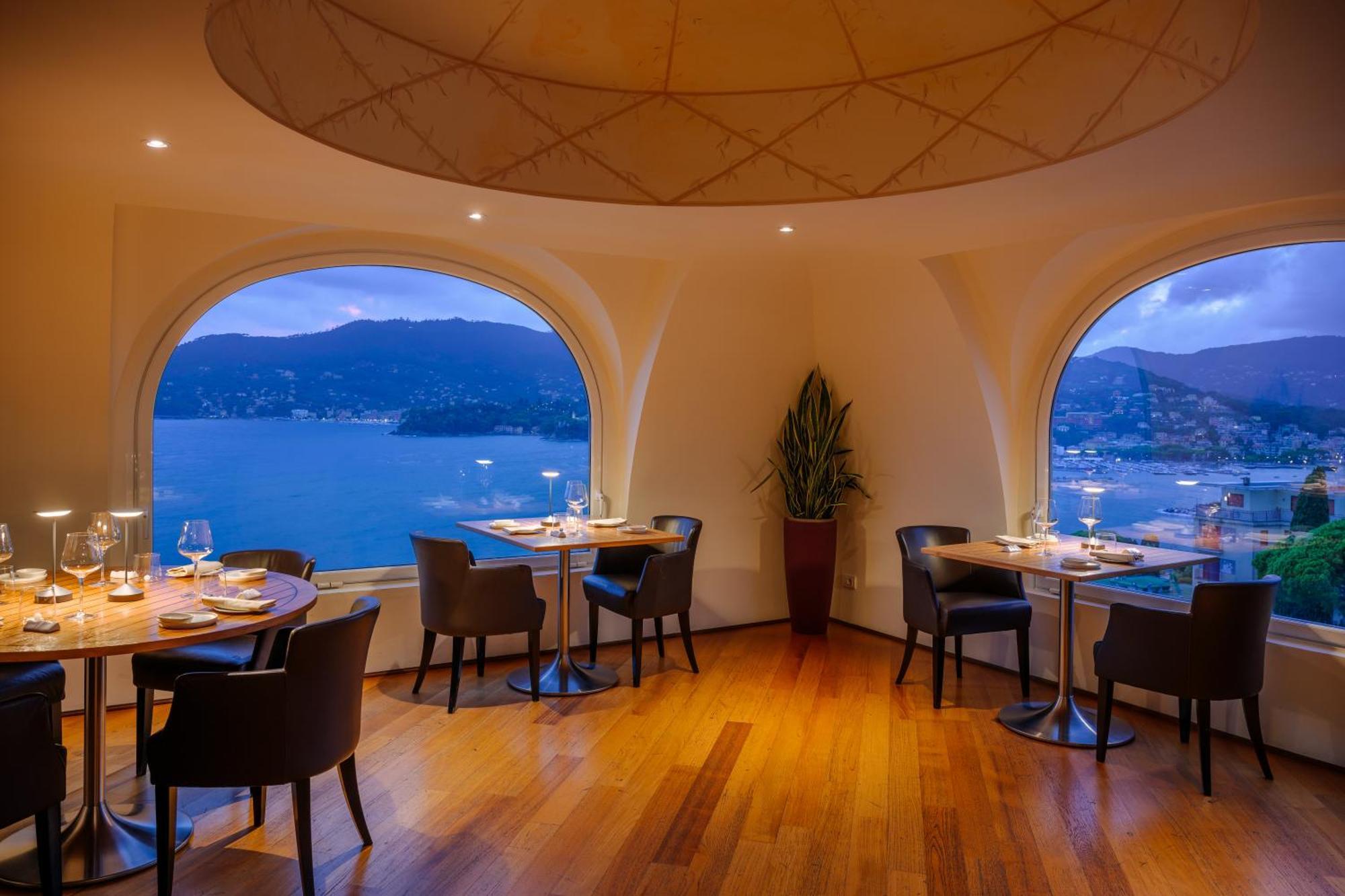แกรนด์ โฮเทล บริสตอล รีสอร์ต แอนด์ สปา Hotel ราปาลโล ภายนอก รูปภาพ Restaurant
